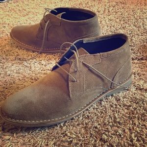 Men’s Kenneth Cole dress shoes